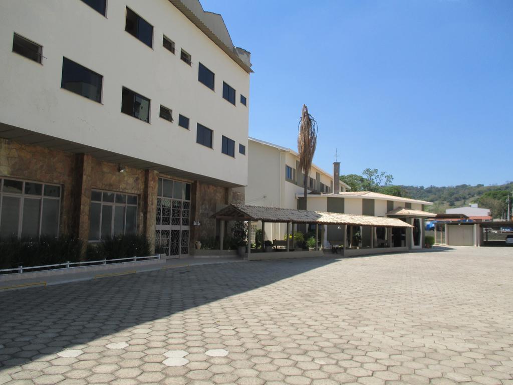 Hotel Santiago Lindóia Εξωτερικό φωτογραφία