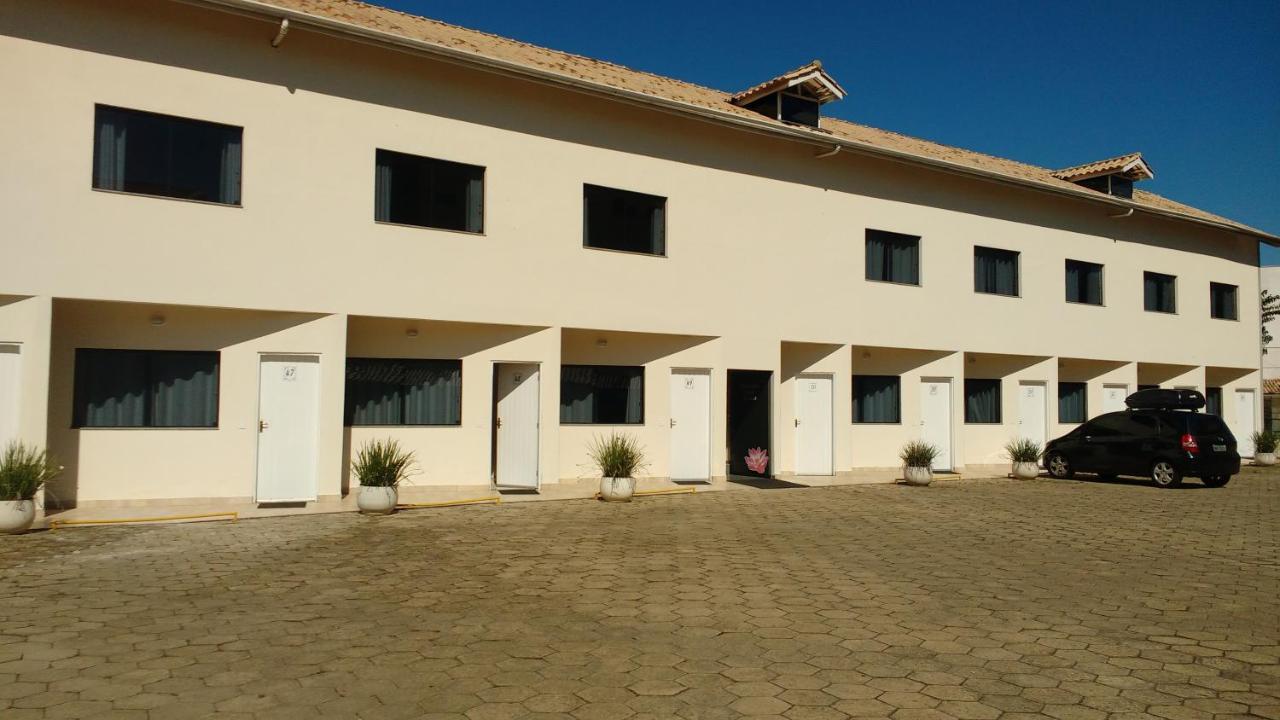 Hotel Santiago Lindóia Εξωτερικό φωτογραφία