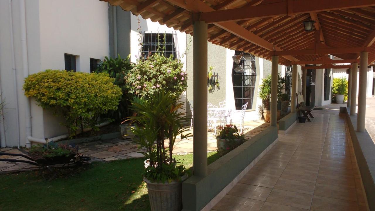Hotel Santiago Lindóia Εξωτερικό φωτογραφία